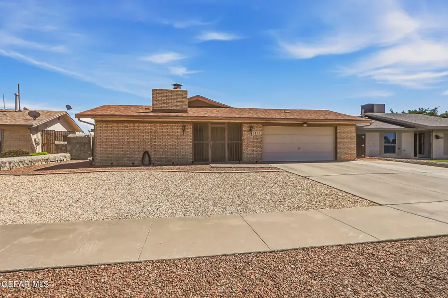 10800 Tony Jacklin Drive, El Paso, TX 79935 - #2
