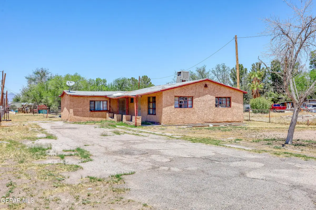 521 Center Way, El Paso, TX 79915 - #1