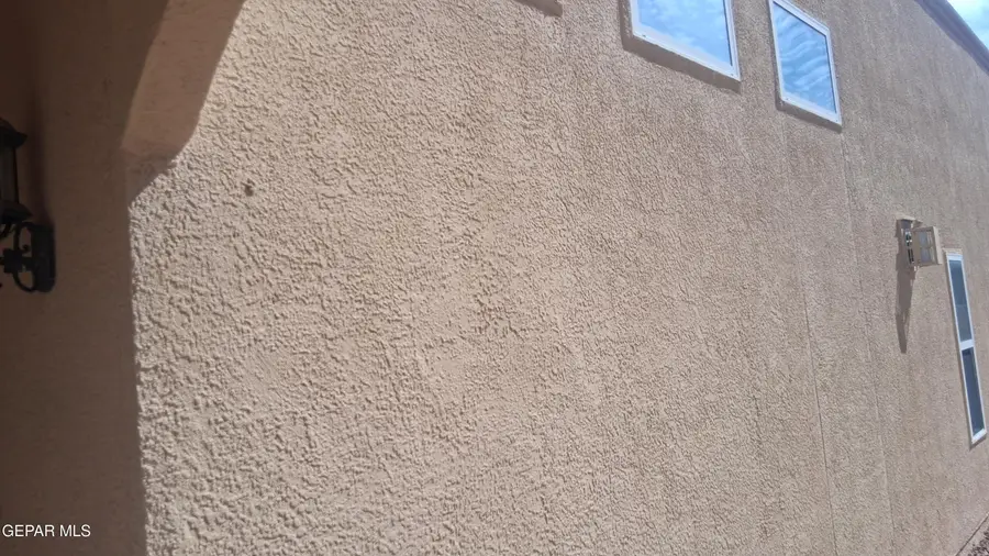 3748 Coco Palm Drive, El Paso, TX 79936 - #3