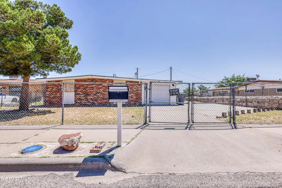 8308 Polaris Street, El Paso, TX 79904 - #2