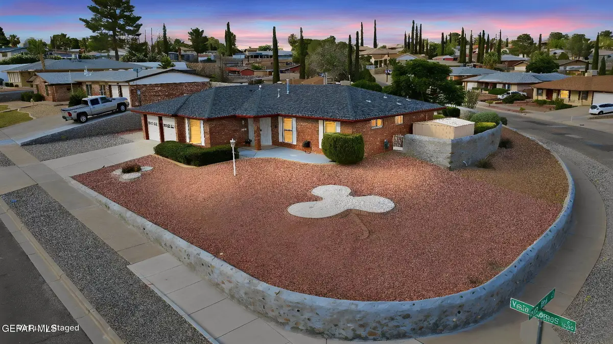 10713 Vista Lomas Drive, El Paso, TX 79935 - #1