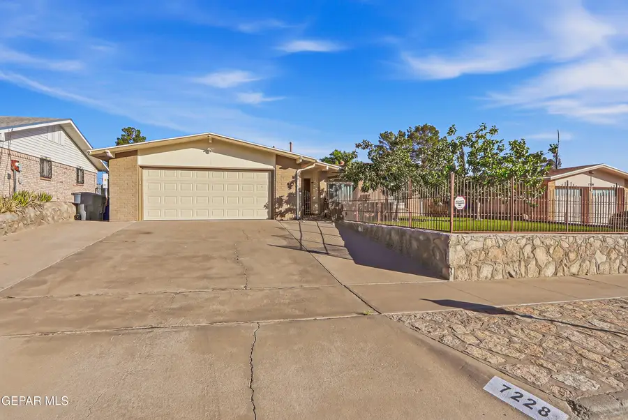 7228 Gran Vida Drive, El Paso, TX 79912 - #2