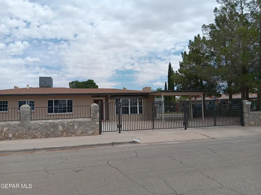 8229 Strickland Dr. El Paso Tx Drive, El Paso, TX 79907 - #2