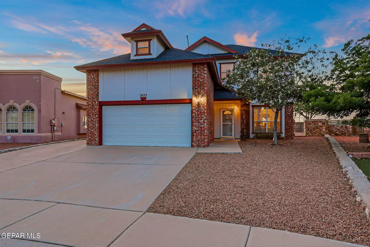 7425 Plaza Redonda Drive, El Paso, TX 79912 - #1