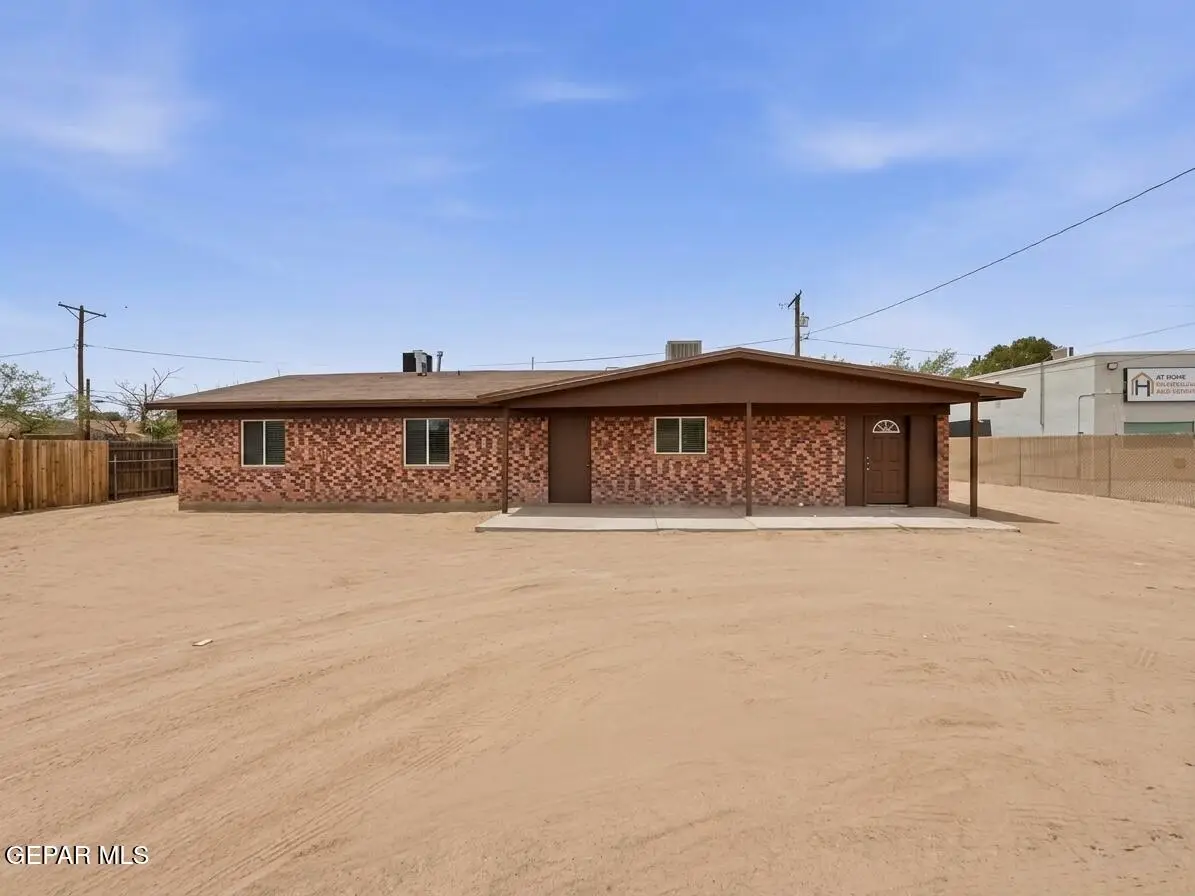 565 Gallagher Street, El Paso, TX 79915 - #1