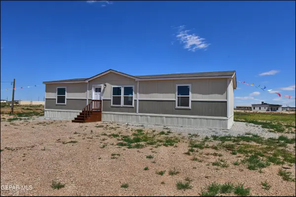 1413 Gobi Desert Drive, Chaparral, NM 88081