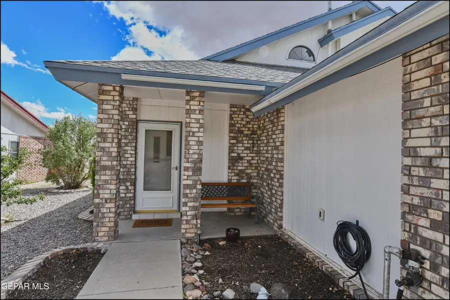 4736 Loma De Color Drive, El Paso, TX 79934 - #2