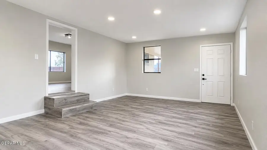 10285 Nirmal Drive, Socorro, TX 79927 - #2
