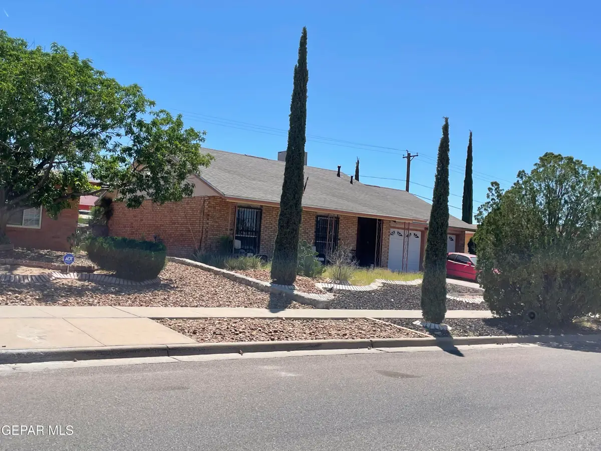 1008 Oneida Drive, El Paso, TX 79912 - #1