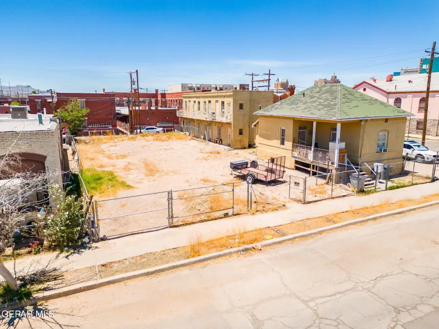605 S Ochoa Street, El Paso, TX 79901 - #3