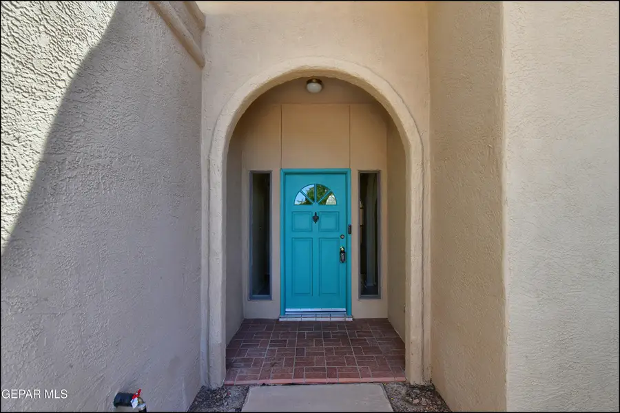 825 Gondola Lane, El Paso, TX 79912 - #3