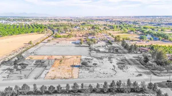 737 Young John Street, Clint, TX 79836