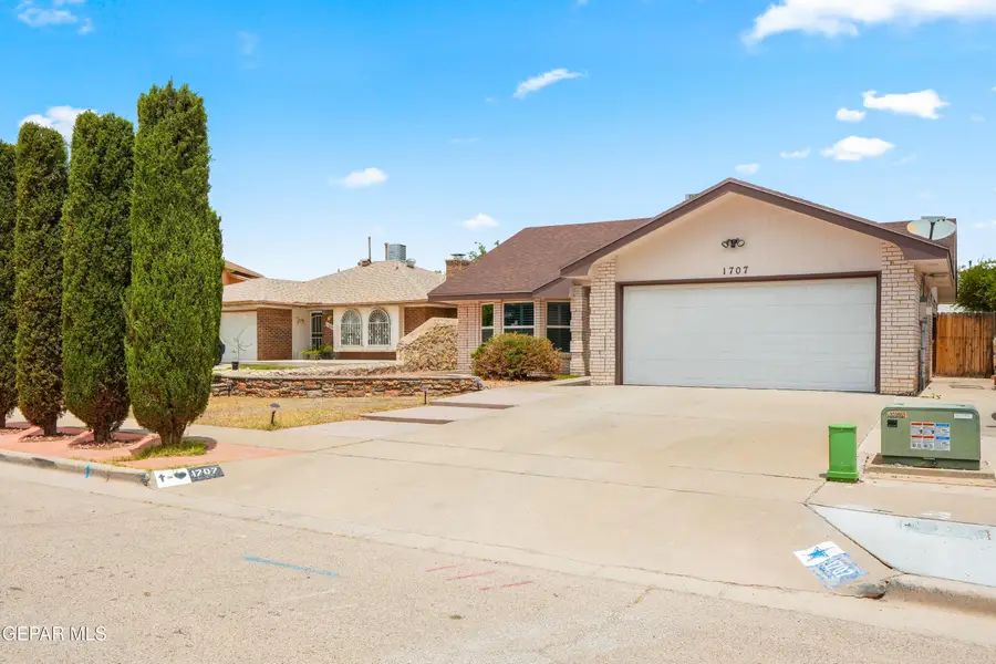 1707 Judith Resnik Drive, El Paso, TX 79936 - #2