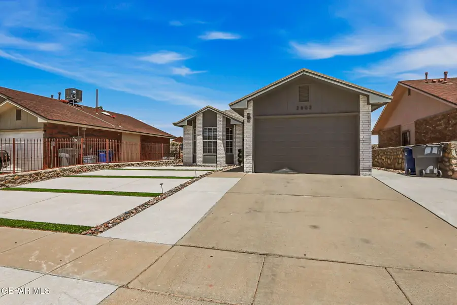 2802 Castle Hill Circle, El Paso, TX 79936 - #2
