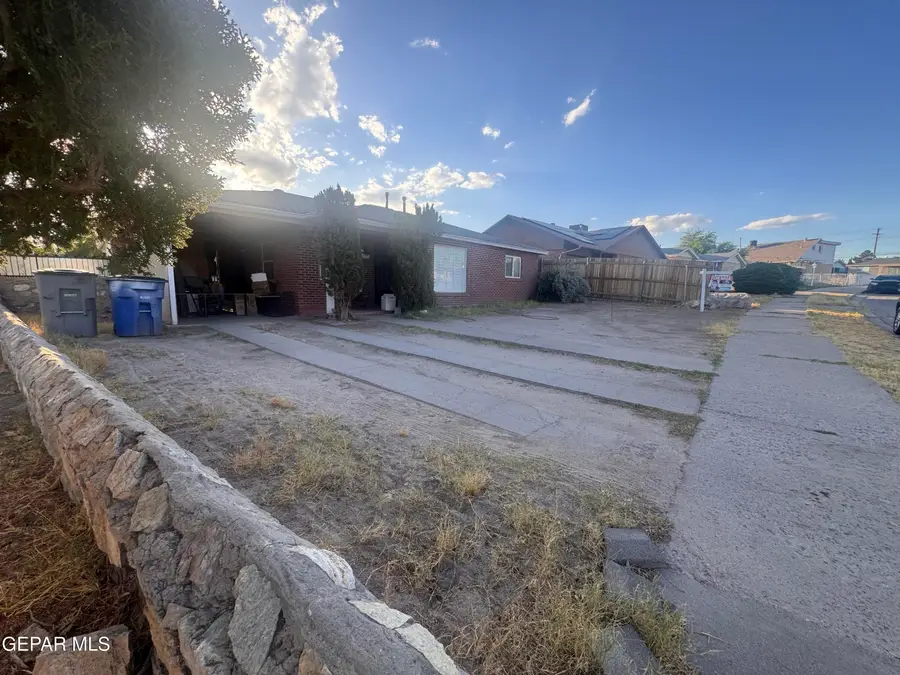 907 Brazil Place, El Paso, TX 79903 - #3