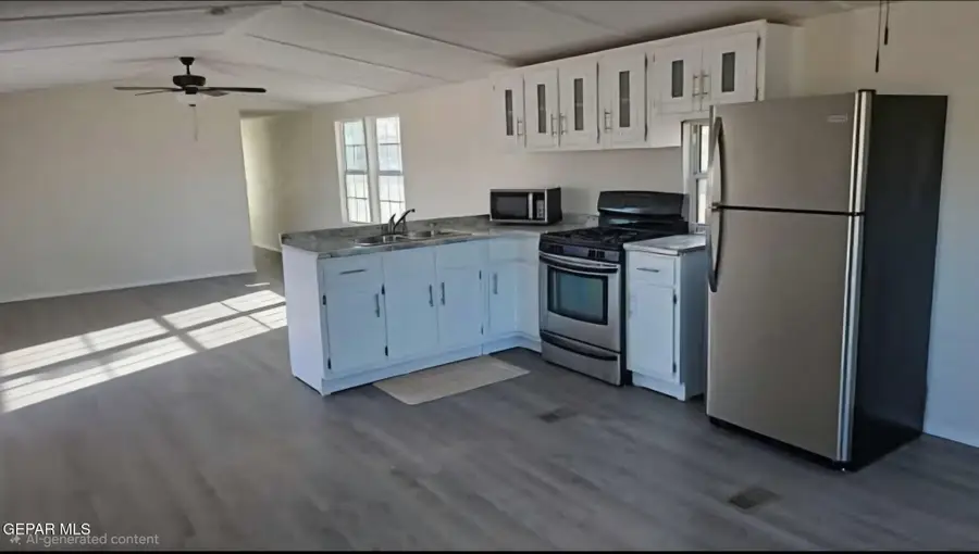 674 Supima Drive, Socorro, TX 79927 - #3