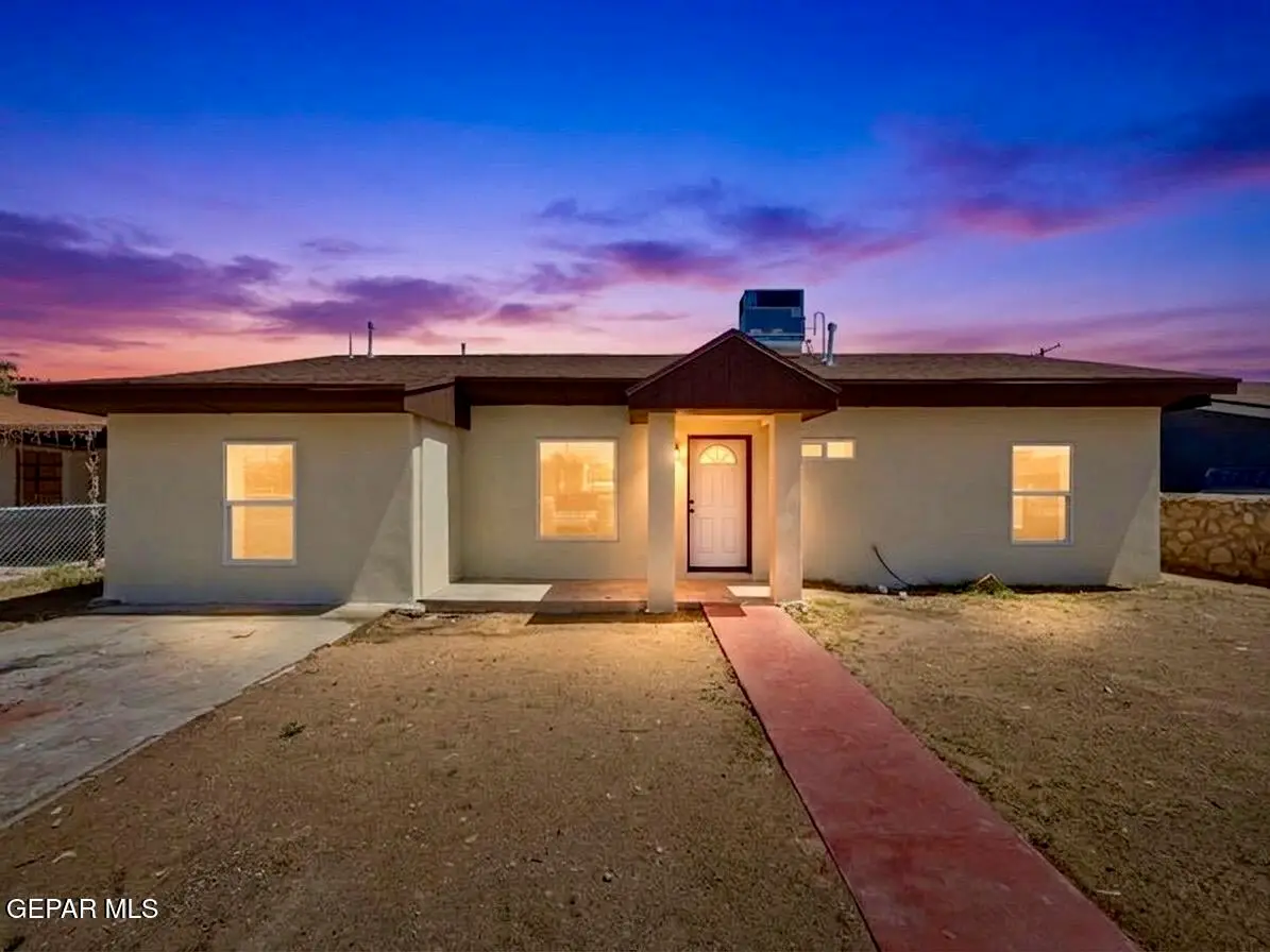 7715 Hacienda Avenue, El Paso, TX 79915 - #1