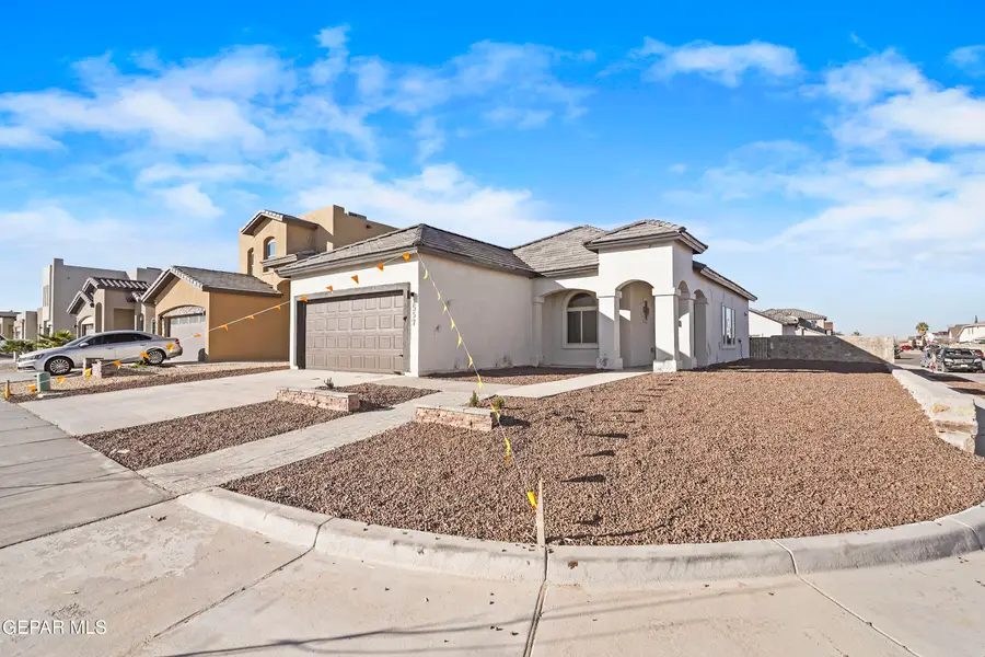 13127 Emerald Hills Avenue, El Paso, TX 79928 - #3