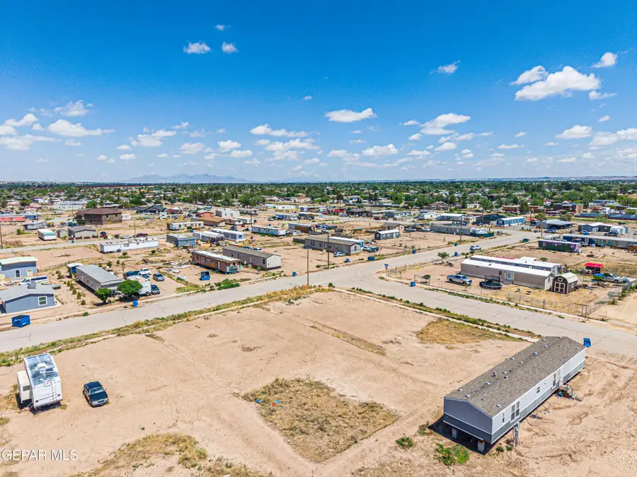 1442 Valle Sweden Road, San Elizario, TX 79849 - #2