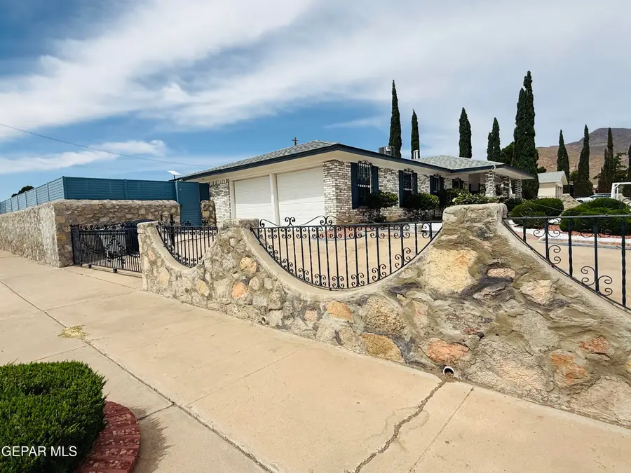 4724 Rolling Stone Drive, El Paso, TX 79924 - #3
