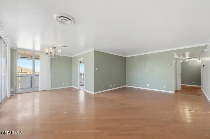 1800 N Stanton Street #901, El Paso, TX 79902 - #3