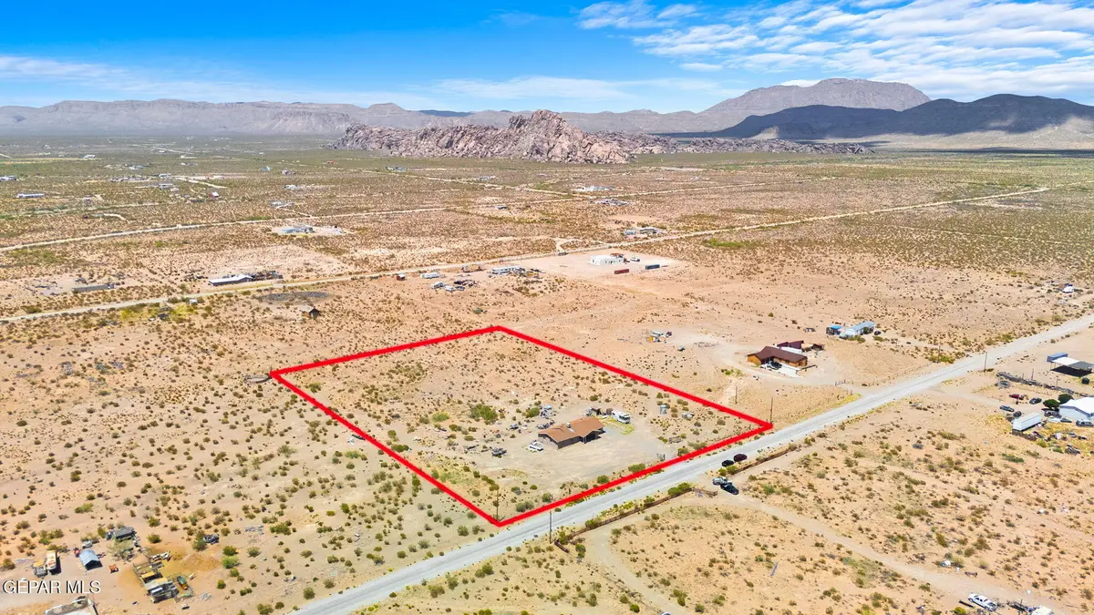 17521 Zonobia Avenue, El Paso, TX 79938 - #1