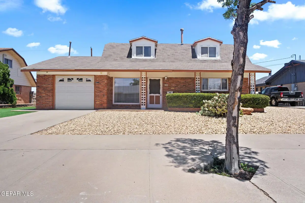 10125 Chezelle Drive, El Paso, TX 79925 - #1