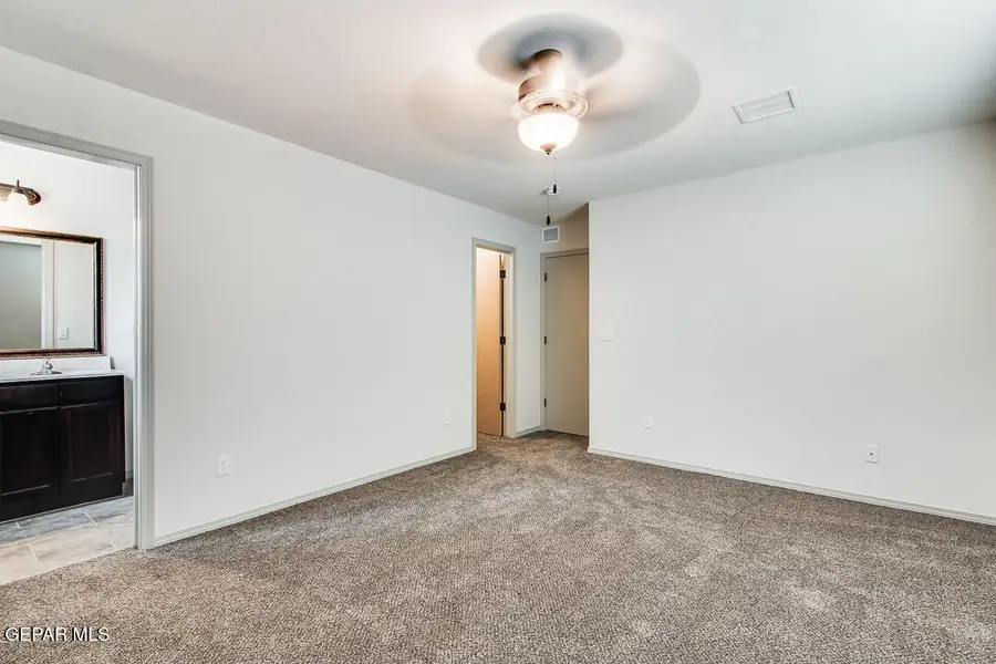 420 Kanza Avenue, Clint, TX 79836 - #3