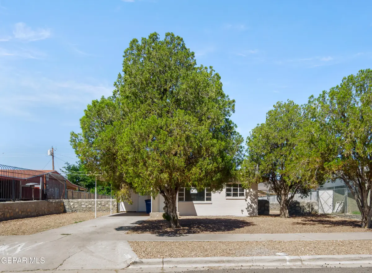 9309 Vicksburg Drive, El Paso, TX 79924 - #1