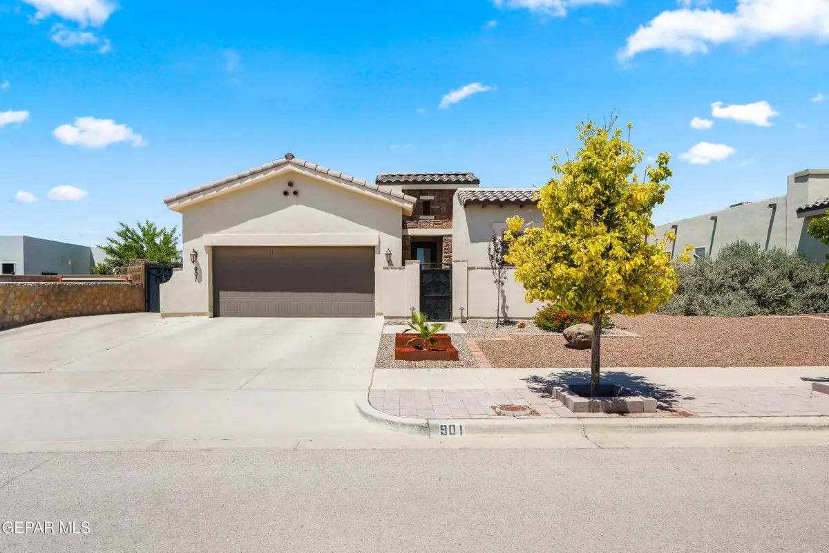 901 Kilvington Street, El Paso, TX 79928 - #1