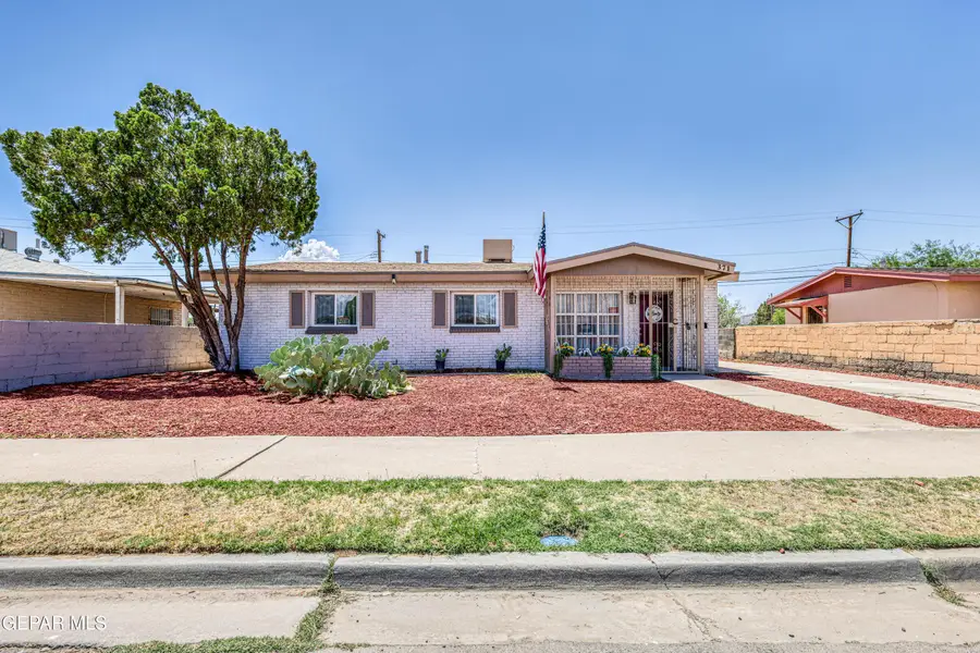 371 Medina Street, El Paso, TX 79905 - #3