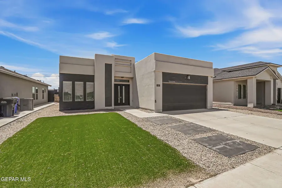 1137 Sylvia Aguilar Street, Horizon City, TX 79928 - #2