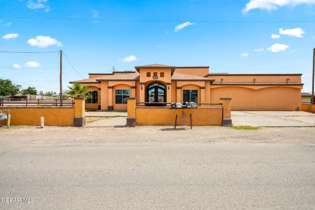 248 S Moon Road, Socorro, TX 79927 - #1