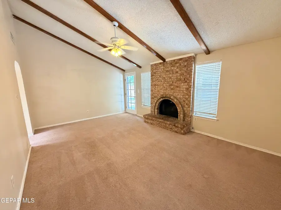 2021 Robert Wynn Street, El Paso, TX 79936 - #3