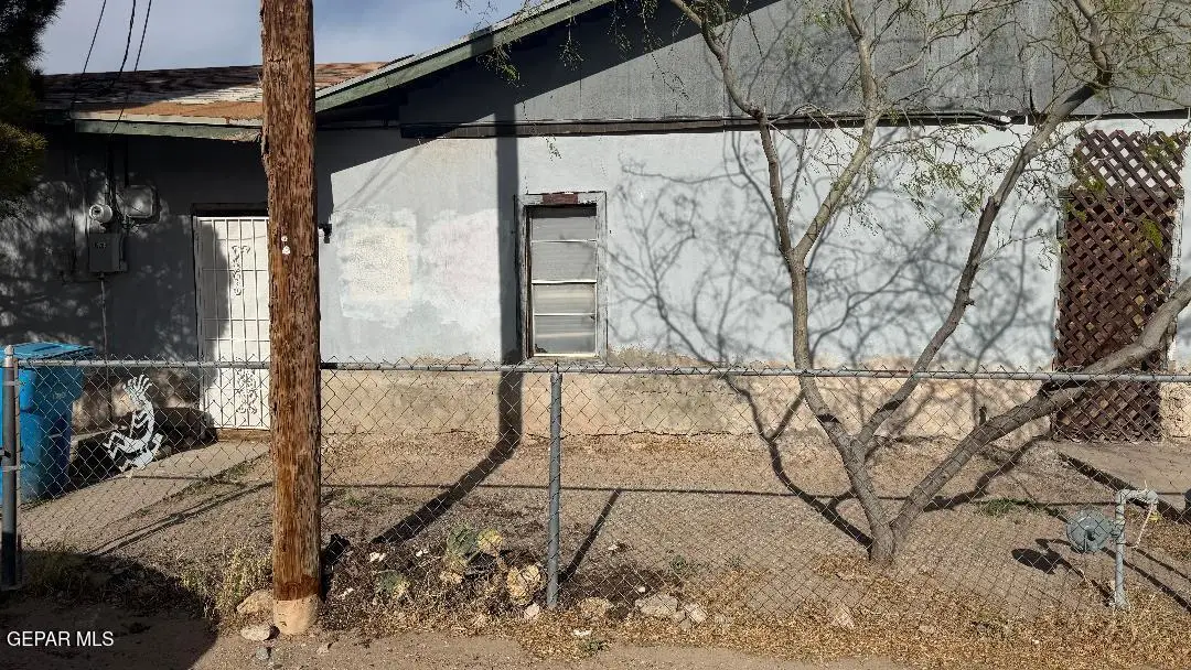 15221 Los Angeles Street, Clint, TX 79836 - #1