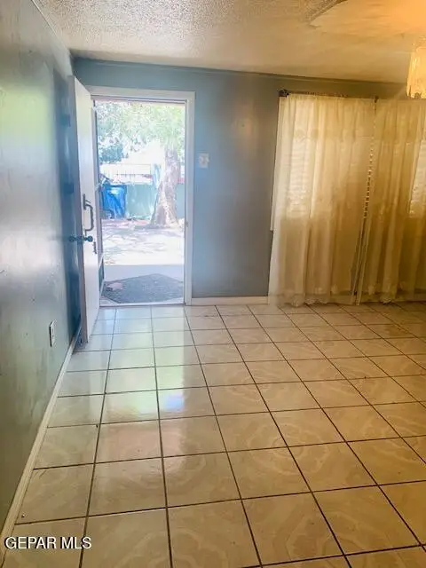 620 N Clark Drive, El Paso, TX 79905 - #3