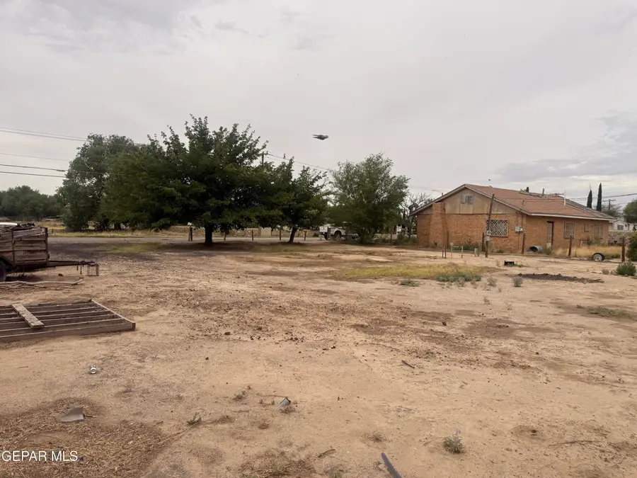 1043 Ada Lane, El Paso, TX 79932 - #3