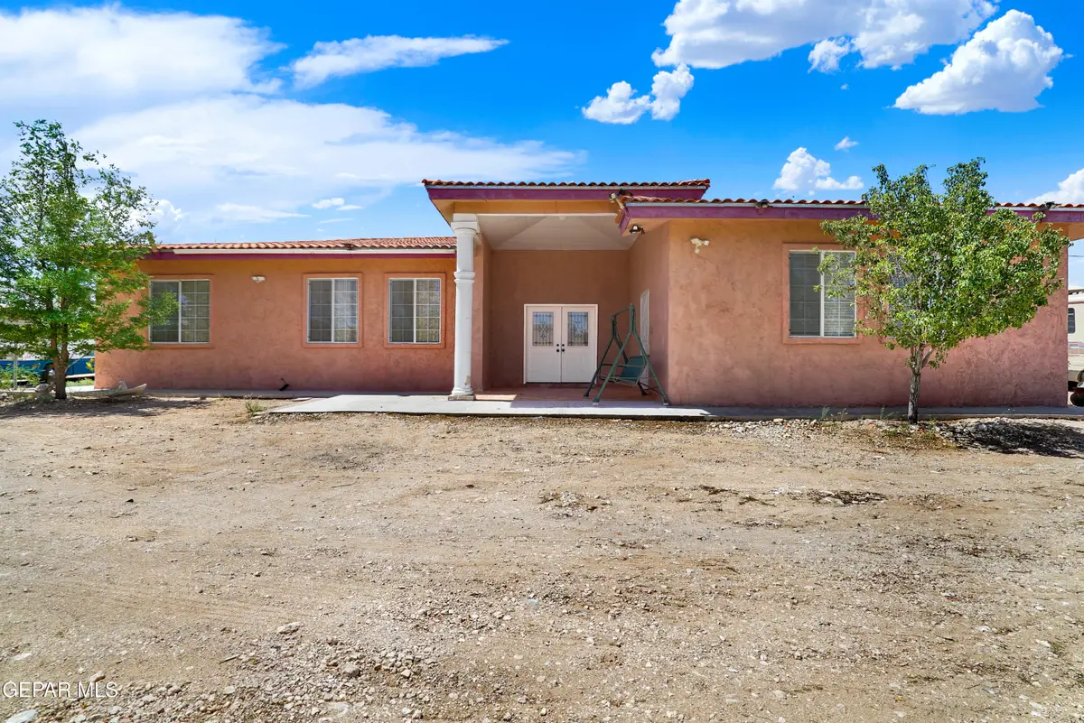 19600 Gary Lee Avenue, El Paso, TX 79938 - #1