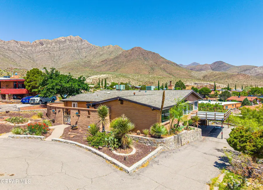 2825 Titanic Avenue, El Paso, TX 79904 - #2