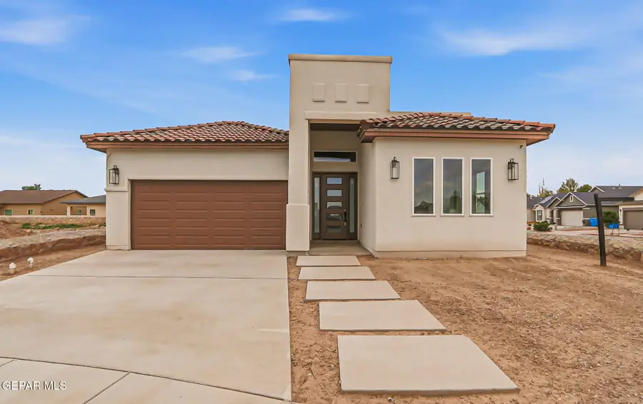 416 Plateau Drive, Socorro, TX 79927 - #2