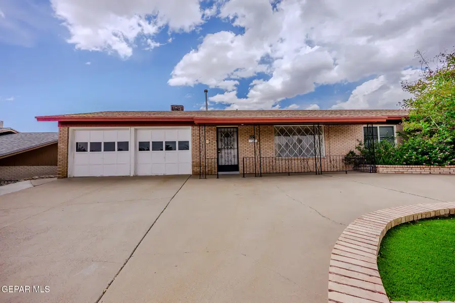 229 Fremont Lane, El Paso, TX 79904 - #2