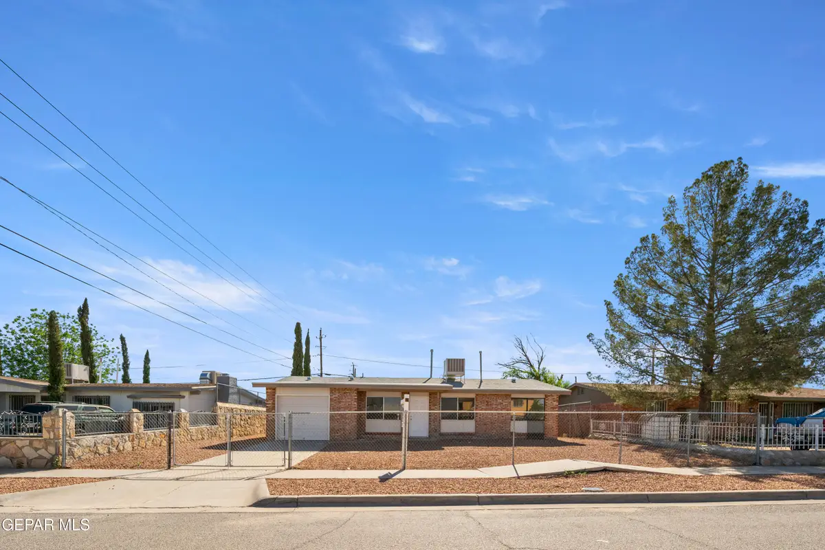 221 Maravilla Drive, El Paso, TX 79907 - #1