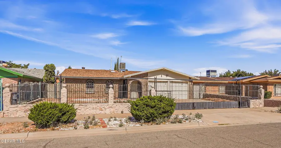 3213 Slocum Street, El Paso, TX 79936 - #3