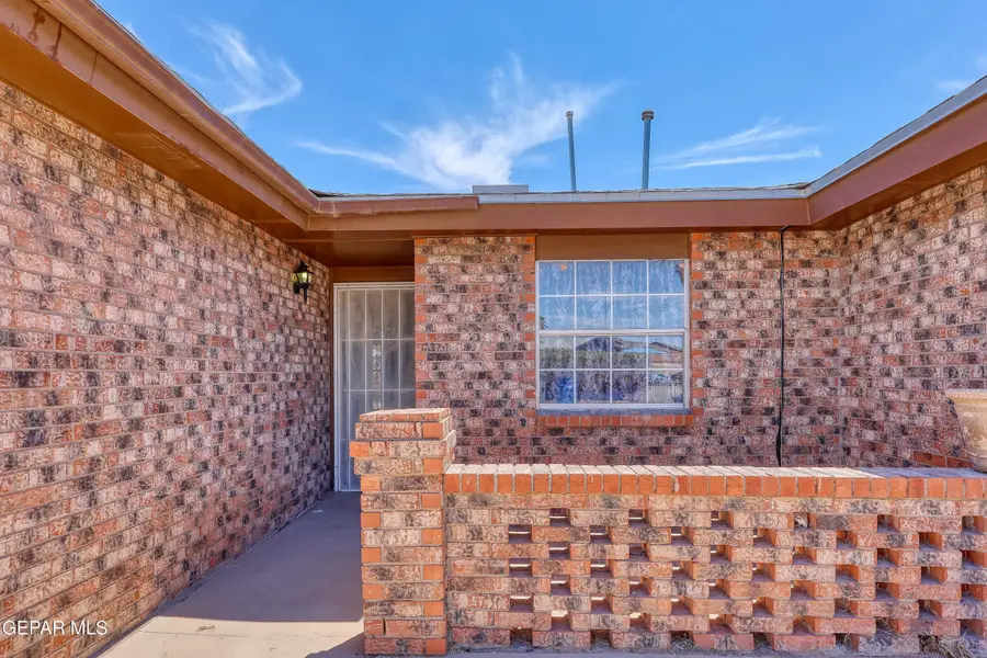 5716 Mackerel Lane, El Paso, TX 79924 - #3