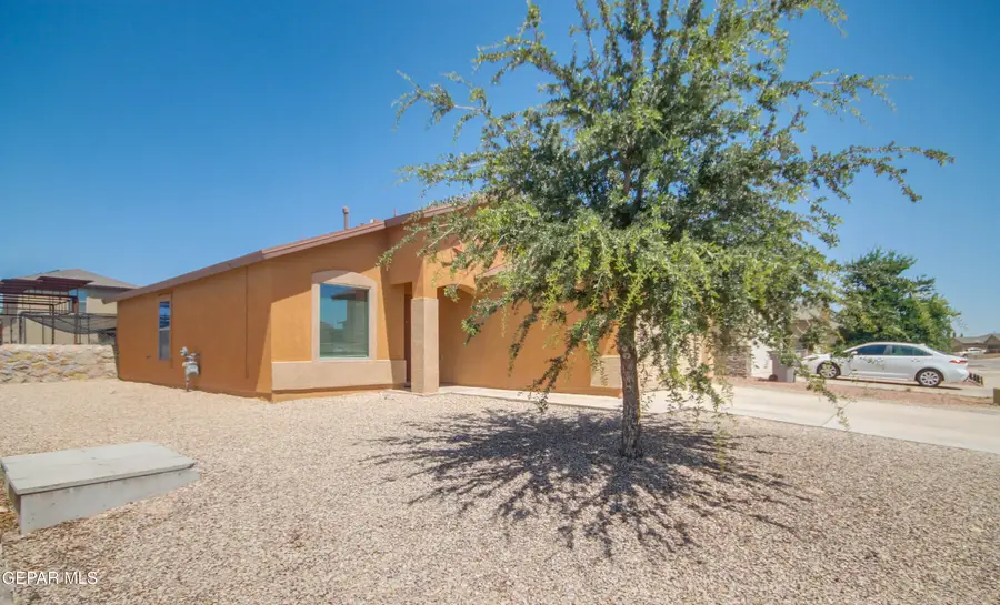 3275 Bashkir Trail, El Paso, TX 79938 - #3