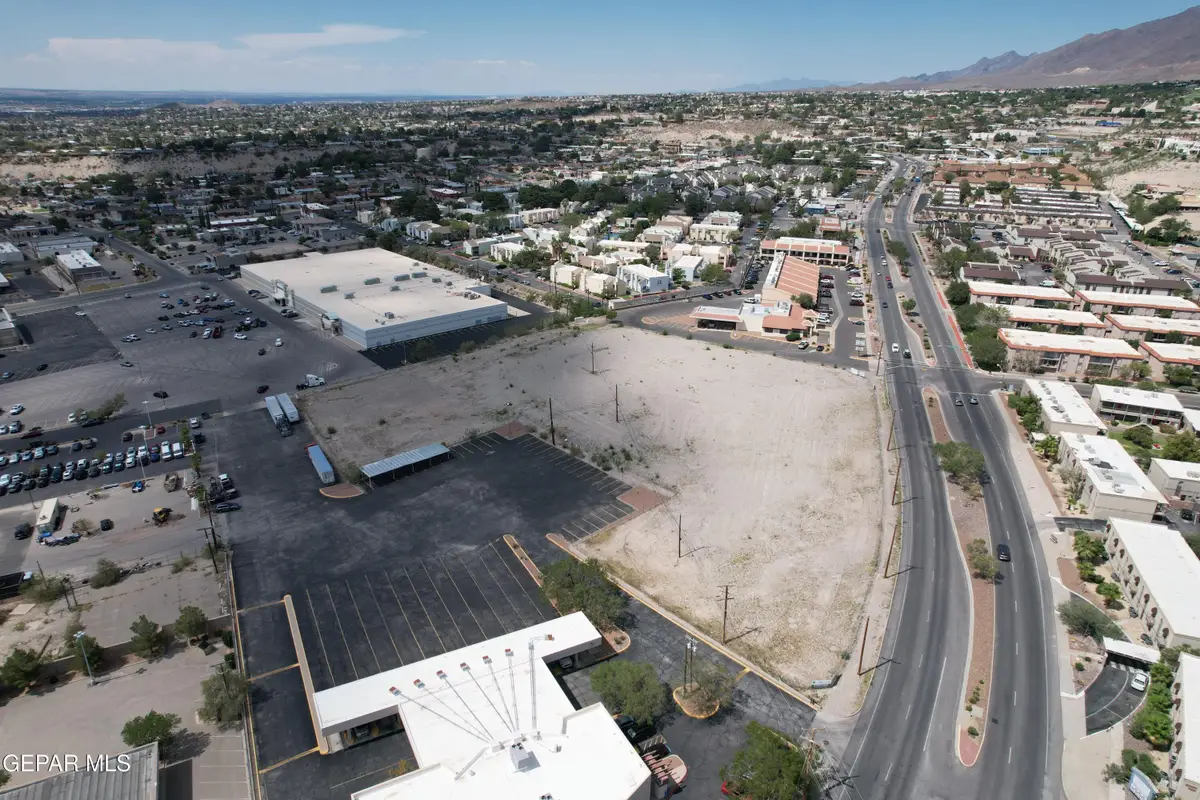 225 Shadow Mountain Drive, El Paso, TX 79912 - #1