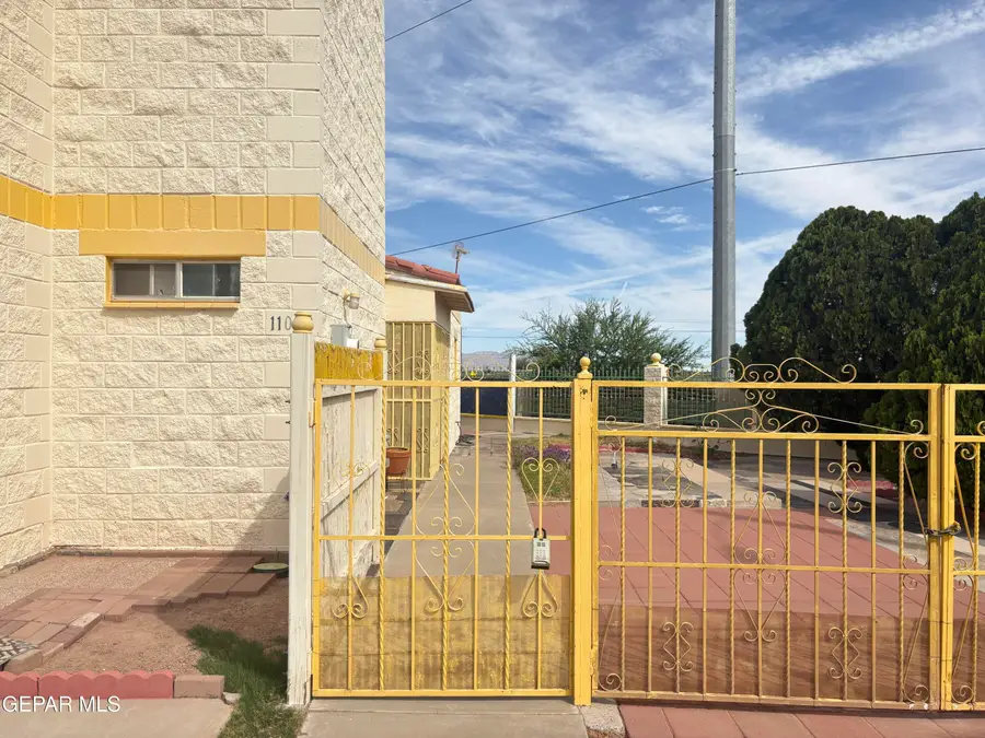 11059 Dandelion Way, El Paso, TX 79936 - #3