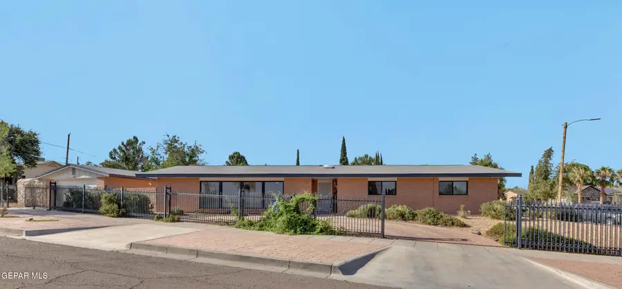 1601 Raynolds Street, El Paso, TX 79903 - #2