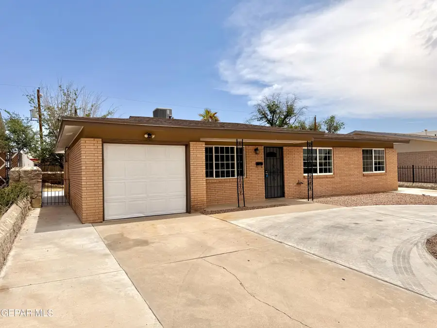 10320 Leewood Drive, El Paso, TX 79925 - #2