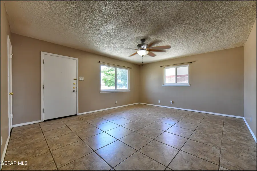 9402 Montgomery Drive, El Paso, TX 79924 - #3